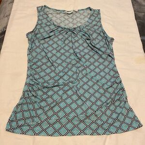 🎀 5/$20 🎀 New York & Company geometric print sleeveless top size medium